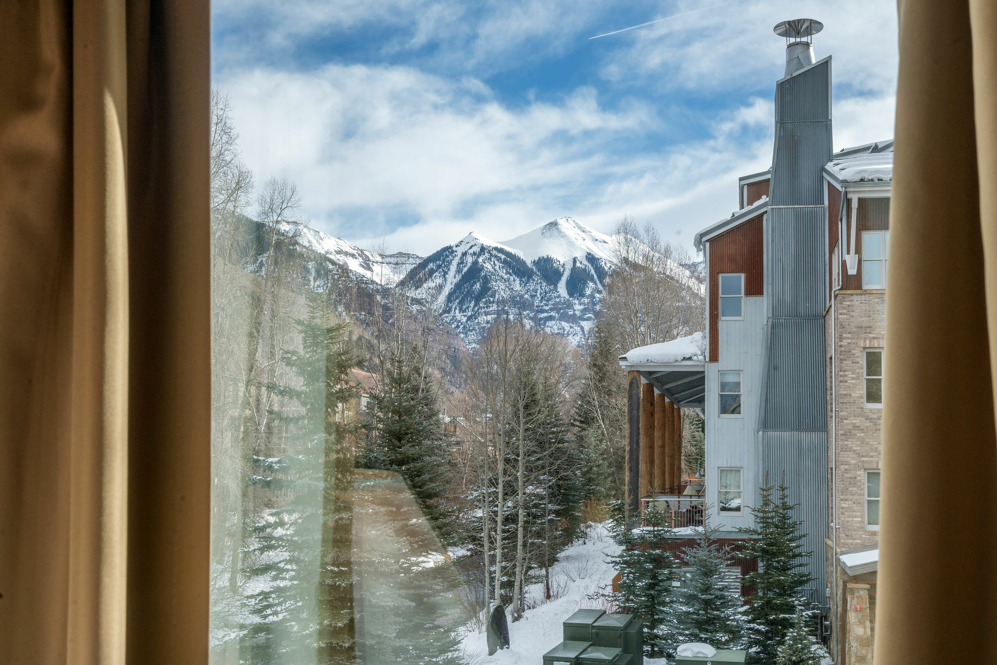 Mountainside Inn เทลลูไรด์ ภายนอก รูปภาพ